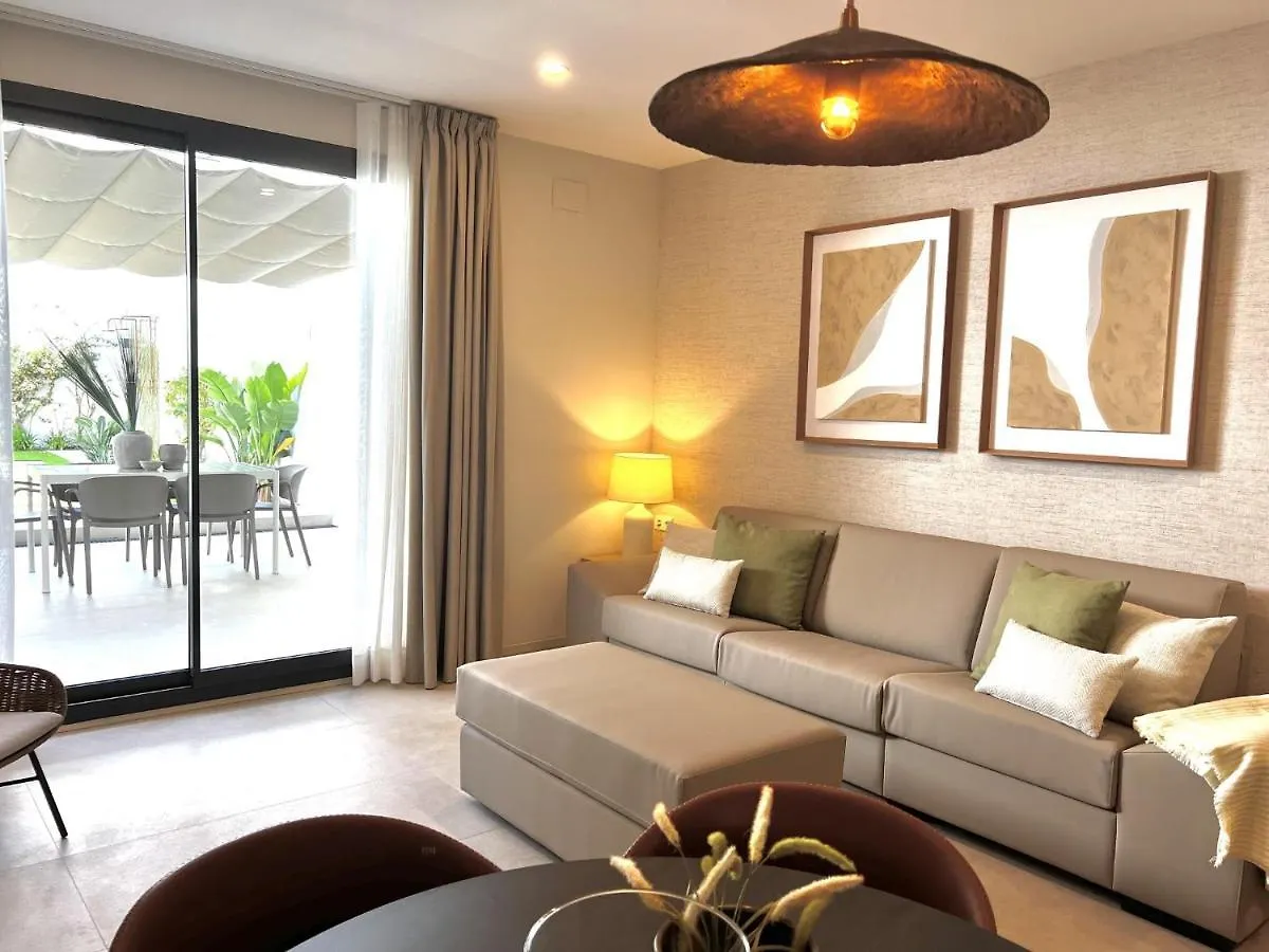 公寓 Sitges Spaces Garden Oasis 3 Bedroom 2 Bath Garden