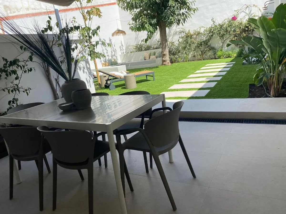 Sitges Spaces Garden Oasis 3 Bedroom 2 Bath Garden Spanien