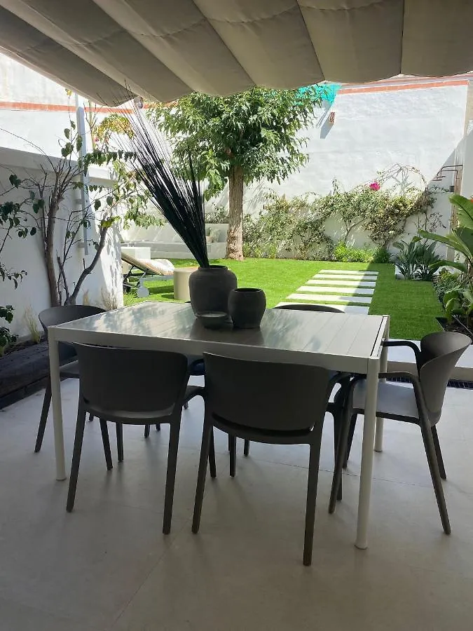 Lägenhet Sitges Spaces Garden Oasis 3 Bedroom 2 Bath Garden